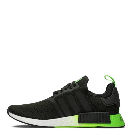 NMD_R1 Star Wars Adidas (green) size 6 - Picture 4 of 8